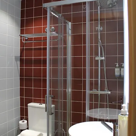 بيت شباب Station & بورتو