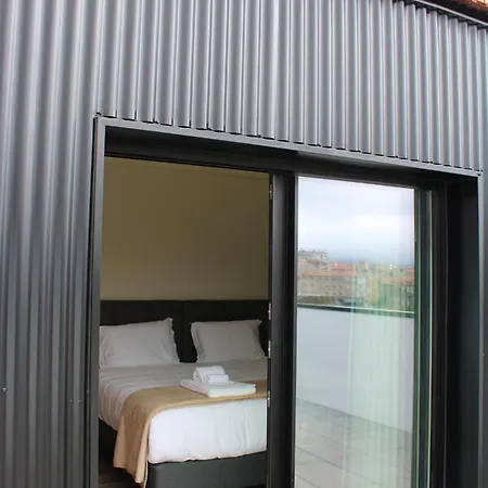 Station & Hostel Porto