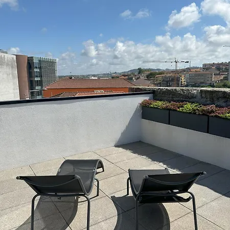 Station & Porto