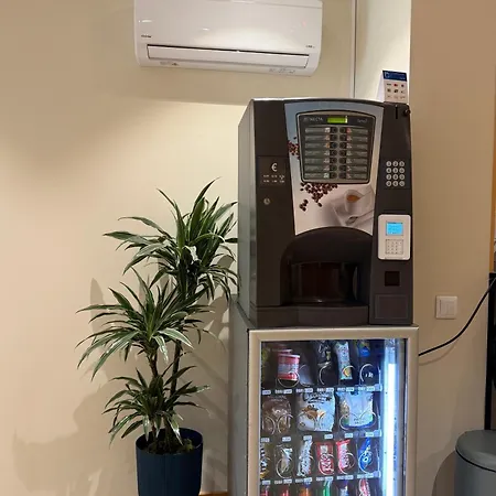 Hostel Station &